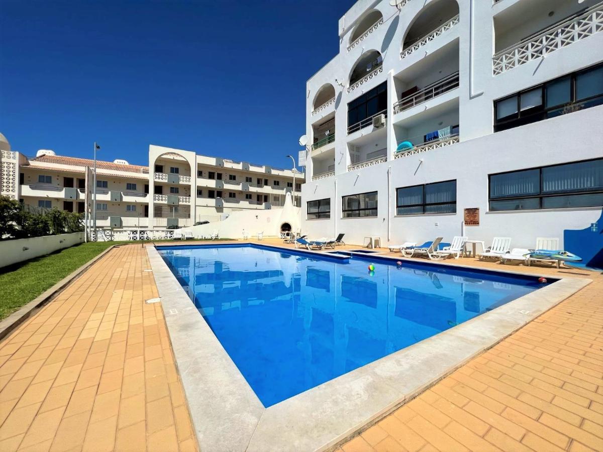 Albufeira Classic With Pool By Homing Esterno foto